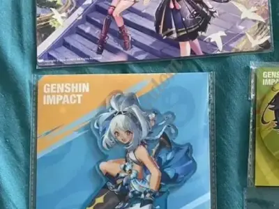 Официальные стенды по Genshin Impact