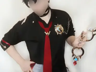Костюма Ризли (wriothesley) аутфит от Doki Doki SR (эксклюзив)
